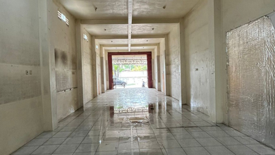 Ruko di Jalan Raya Mranggen, Demak