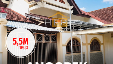 Rumah Area Premium Semarang Tengah, Semarang - Harga Terbaik 5,5 Miliar