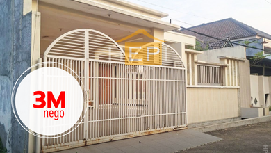 Rumah Mewah di Kawasan Semarang Barat, Semarang, LB 320m², Harga 3 Miliar