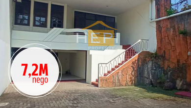 Penawaran Eksklusif, rumah Mewah di Gajah Mungkur, Semarang, LB 300m²