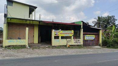 Gudang Siap Pakai Lokasi Pinggir Jalan Di Kopeng Salatiga