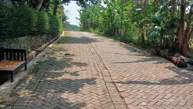 Kesempatan Tanah Strategis di Mijen, Semarang, Harga 2,04 Miliar