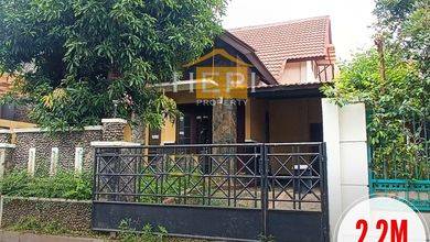 Rumah Mewah Luas 261 m2, di Banyumanik, Semarang