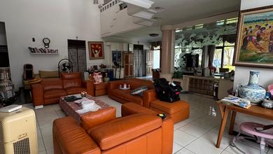 Rumah Area Premium Jangli, Semarang - Harga Menarik 7,5 Miliar
