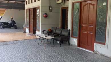 Rumah Dijual di Lamper, Semarang, LB 325m², Harga Kompetitif!
