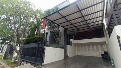 Rumah Area Premium Candi Golf, Semarang - Harga Menarik 5 Miliar