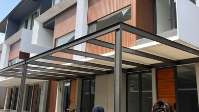 Rumah Mewah di Tlaga Bodas, Semarang, 3 KT, LT 96m²