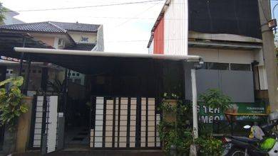 Rumah Modern di Puri Anjasmoro, Semarang, Luas 350 m2