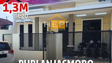 Jual Rumah Mewah Luas 160 m2 Area Puri Anjasmoro, Semarang