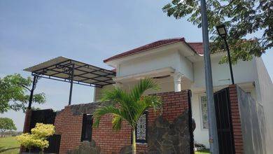 Rumah Sederhana di Graha Padma, Semarang, LT 200 m2
