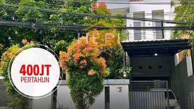 Rumah Sewa Nyaman Lokasi Bukit Sari, Semarang, LB 450m²