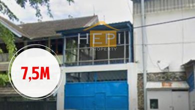 Rumah Prestisius di Kawasan Pamularsih, Semarang, LB 700m², Harga 7,5 Miliar