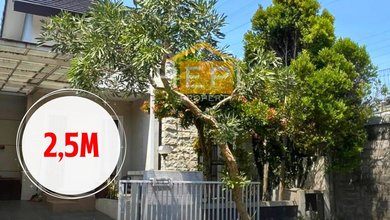 Rumah Dijual di Candi Golf, Semarang, LB 90m², Harga Kompetitif!