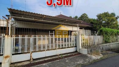 Hunian Mewah di Srondol, Semarang, 4 KT, LT 700m²