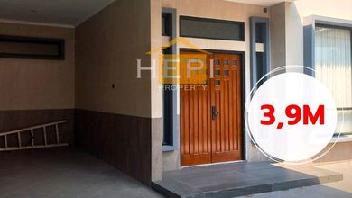 Rumah Area Premium Banyumanik, Semarang - Harga Menarik 3,9 Miliar