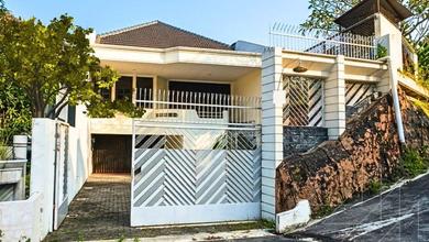 Rumah Area Luxury Gajah Mungkur, Semarang - Harga Menarik 7,2 Miliar