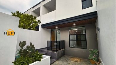 Rumah Premium Luas 100 Jual di Pedurungan, Semarang