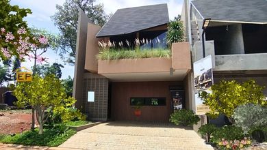 Kesempatan Rumah di Ngaliyan, Semarang, LB 100m², Harga 1,38 Miliar