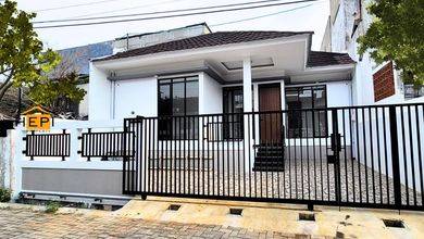 Jual Rumah Siap Tinggal di Tanah Mas, Semarang, LT 120 m2