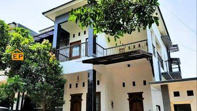 Jual Rumah Cantik Luas 160 m2 area Banyumanik, Semarang