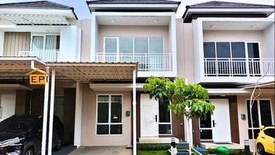 Kesempatan Rumah di Semarang Barat, Semarang, LB 84m², Harga 1,5 Miliar