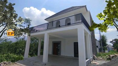 Rumah Dijual di Banyumanik, Semarang, LB 105m², Harga Kompetitif!