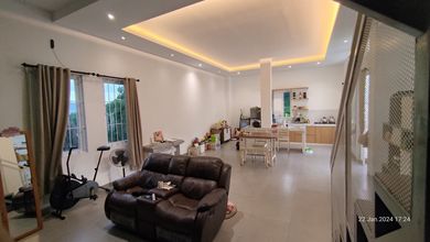 Jual Rumah Strategis di Tembalang, Semarang - LT 164m²