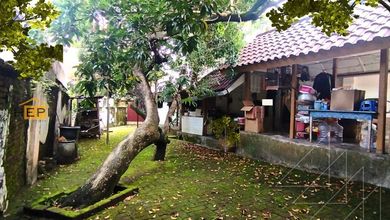 Hunian Mewah di Semarang Tengah, Semarang, 5 Kamar Tidur, LT 1135m²