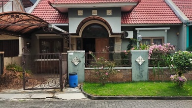 Dijual Rumah Strategis di Graha Padma, Semarang - LT 150m²
