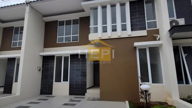 Jual Rumah Nyaman di Tawangmas, Semarang - LT 168m²
