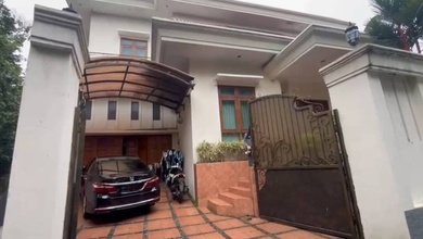 Rumah Elite di Kawasan Bukit Sari, Semarang, LB 500m², Harga 4,2 Miliar