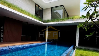 Penawaran Eksklusif, rumah Mewah di Gajah Mungkur, Semarang, LB 800m²