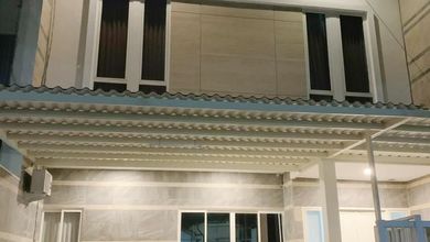 Jual Segera Rumah Mewah di Sutorejo, Surabaya, Luas 156 m2