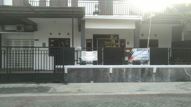 Dijual rumah Eksklusif di Semarang Barat, Semarang - LT 208m²