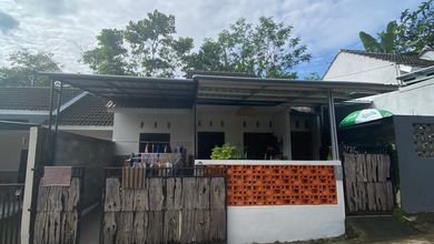 Hunian Nyaman Lokasi Ungaran Timur, Semarang, LT 90m², Harga 450 Juta