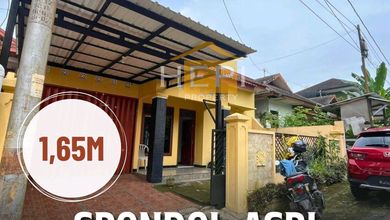 Kesempatan Rumah di Banyumanik, Semarang, LB 150m², Harga 1,65 Miliar