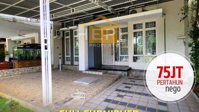 Disewakan Cepat Rumah Cantik dengan Tanah Luas 120 m2 Daerah Semarang Barat