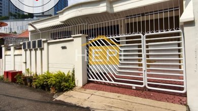 For Sale rumah Premium di pekunden, Semarang - LT 206m²