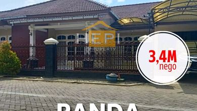 Dijual rumah Mewah di Semarang Timur, Semarang - LT 380m²