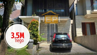 Rumah Area Premium Semarang Selatan, Semarang - Harga Menarik 3,5 Miliar