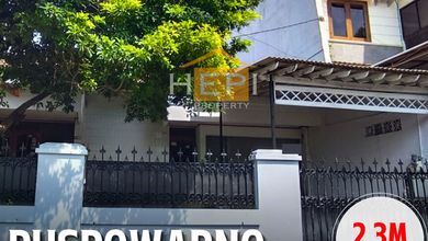 Jual Rumah Megah Luas 262 m2 di Puspowarno, Semarang