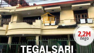 Jual Rumah Cantik LT 170 m2 di Candisari, Semarang