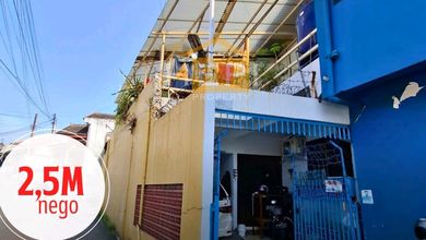 Rumah Dijual di Wonodri, Semarang, LB 300m², Harga Kompetitif!