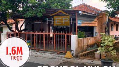 Jual Rumah Bagus Luas 232 m2 di Srondol, Semarang