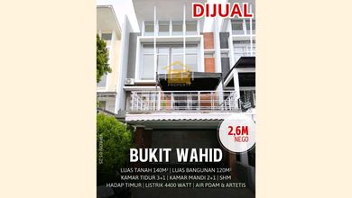 Kesempatan Eksklusif, rumah Mewah di Manyaran, Semarang, LB 120m²