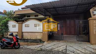 Jual Rumah Siap Huni di Bukit Sari, Semarang, LT 280 m2