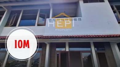Penawaran Eksklusif, rumah Mewah di Semarang Selatan, Semarang, LB 350m²