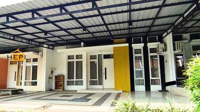 Kesempatan Rumah di Semarang Barat, Semarang, LB 100m², Harga 1,5 Miliar