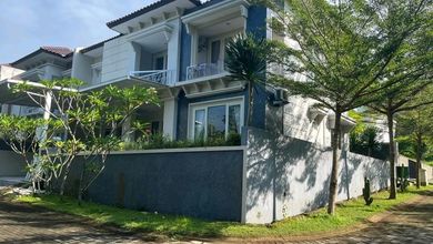 Rumah Sewaan Murah di Candi Golf, Semarang, 4 KT, Harga 250 Juta /tahun