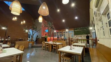 Rumah/ Resto/ Cafe Di Jl Kawi, Candisari, Semarang Selatan.